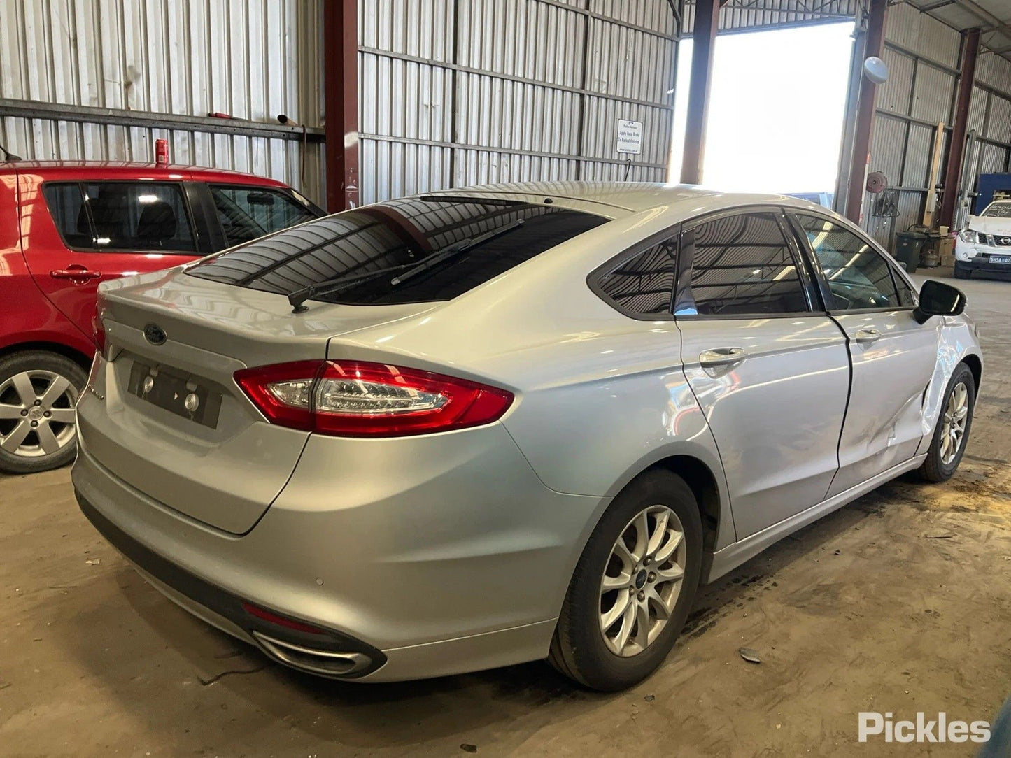 Ford Mondeo MD Hatch 2015 Silver Diesel 2L Auto - Rear Shockers/Strut RHR MD33911-RHRS