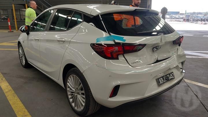 Holden Astra BK 2017 White Hatch Petrol Turbo 1.4L Auto FWD - Radiator Support BK174868-RADS