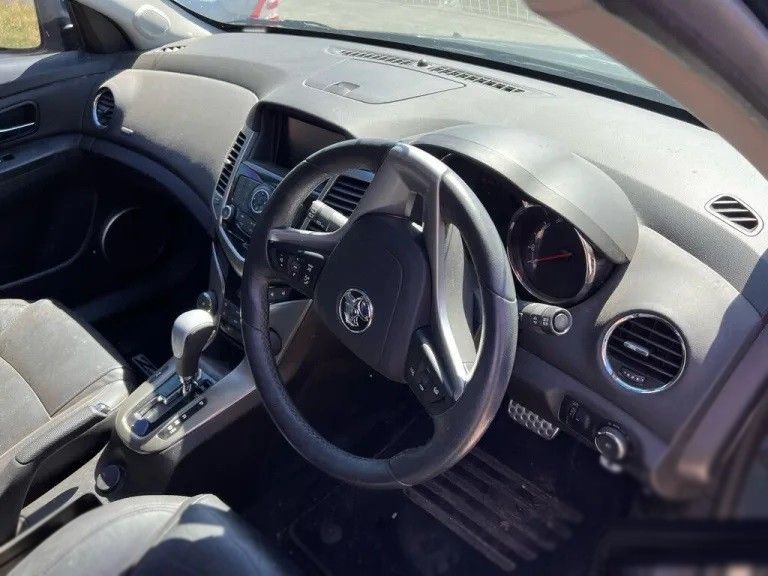 Wrecking/Dismantling Holden Cruze Jh 5dr Hatch 1.6l Turbo Petrol Fwd Auto 2014