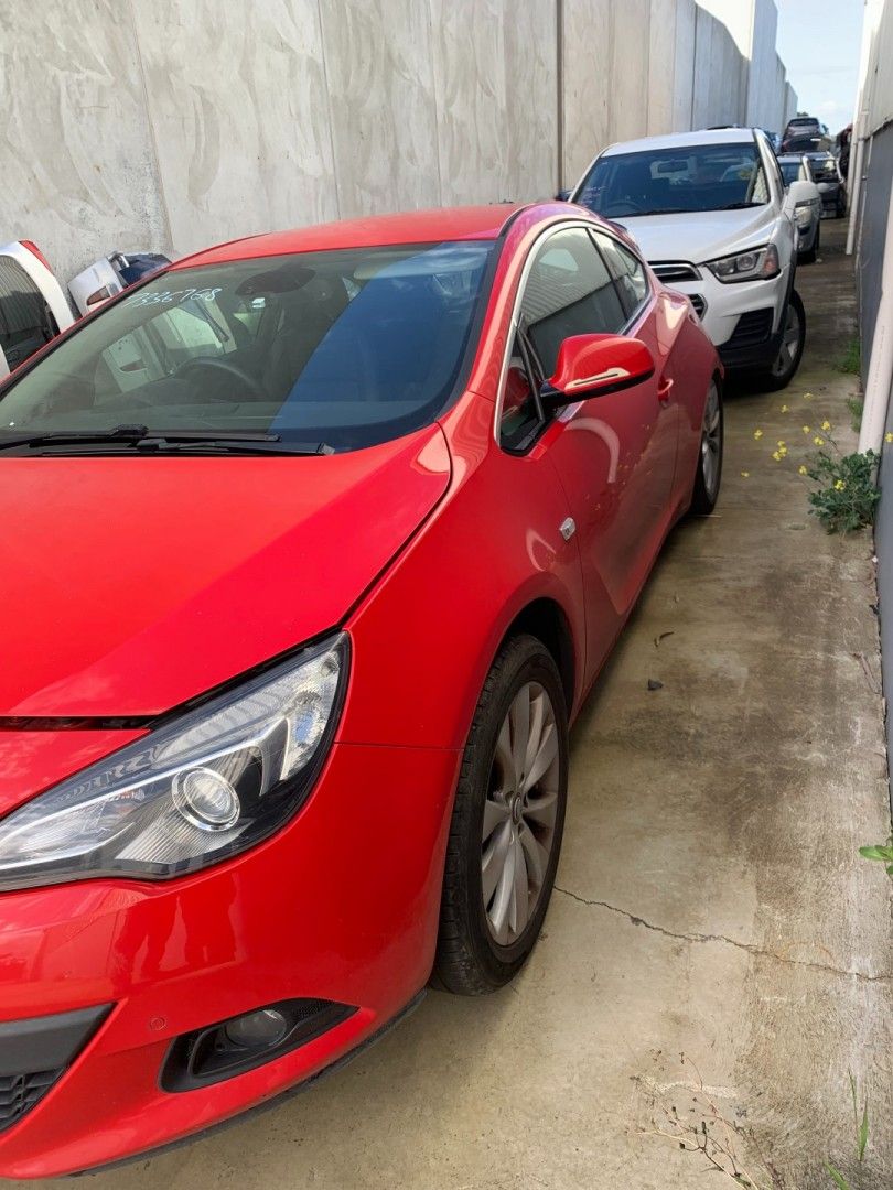Wrecking/Dismantling Holden Astra Gtc Pj 3dr Hatch 1.6l Petrol Turbo Auto