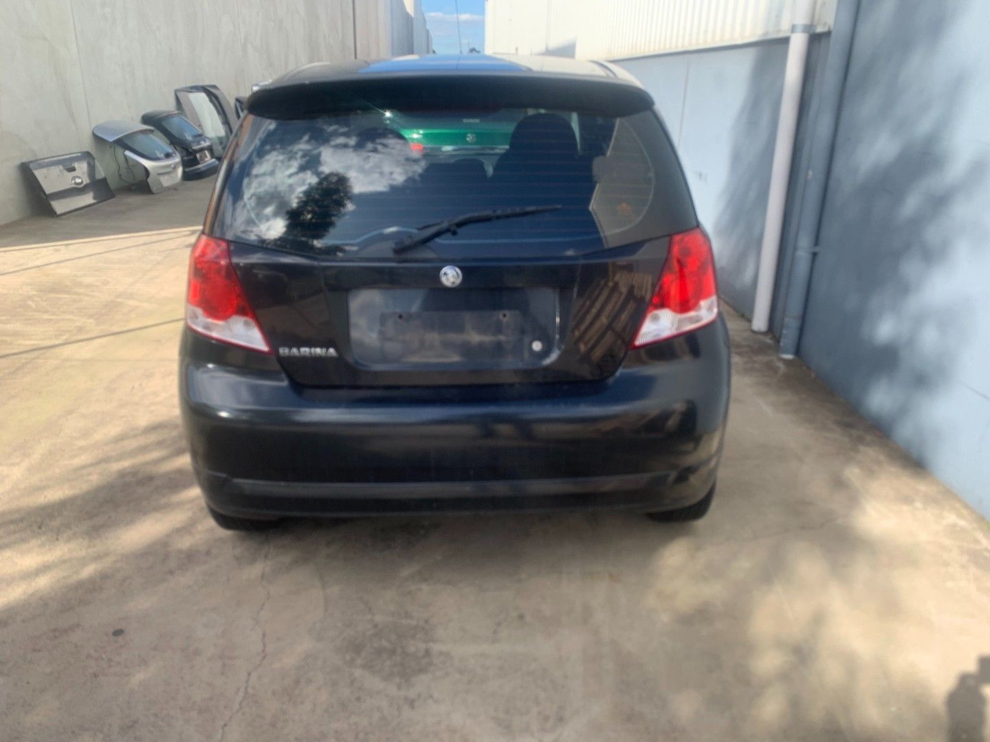 Holden Barina Tk 3DR hatch 1.6l petrol manual - Bootlid/Tailgate shell TK112877-BO/TA
