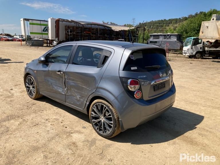 HOLDEN BARINA TM 5DR HATCH 2014 PETROL AUTO - LH Taillight TM709927-TA-LH