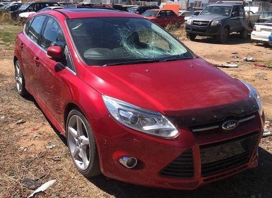 FORD FOCUS TITANIUM LW 2012 2L DIESEL AUTO - Control arm LHF LW10824-LHFCA