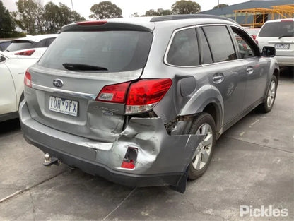 SUBARU OUTBACK BR 2010 silver - Left Front Door - AU-219-SU-15LP-D-A