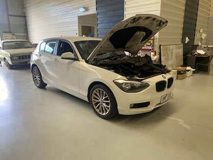 Wrecking/Dismantling BMW 118I F20 2015 White 1.6L petrol RWD Auto - ACW279