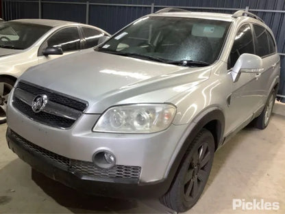 HOLDEN CAPTIVA CG 2010 silver - Right Front Door - AU-219-HL-79LP-D-B