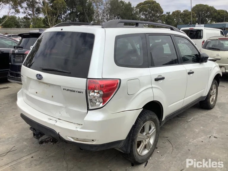 SUBARU FORESTER (SH_) 2.5 AWD (SH9) 2012 white - Right Front Lower Control Arm - AU-219-SU-24-T-F