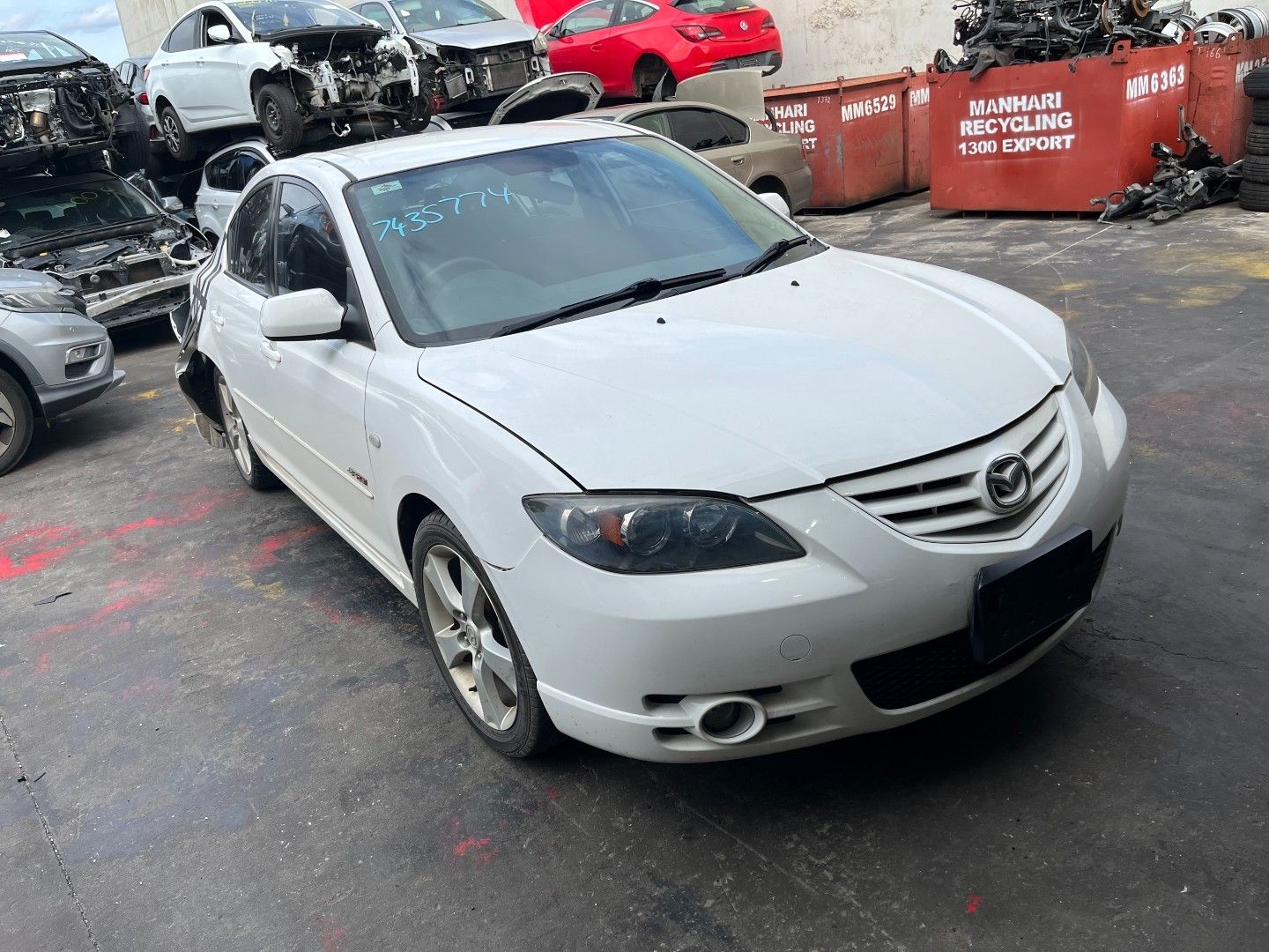 Mazda 3 Sp23 BK s1 Sedan 2004 2.3l Petrol Manual - LH Headlight BK114132-HA-LH