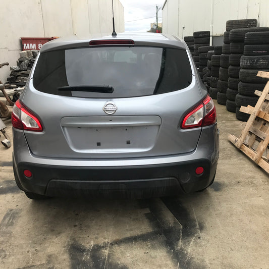 NISSAN DUALIS J10 2013 silver - Left Front Door - AU-219-NI-11LP-D-A