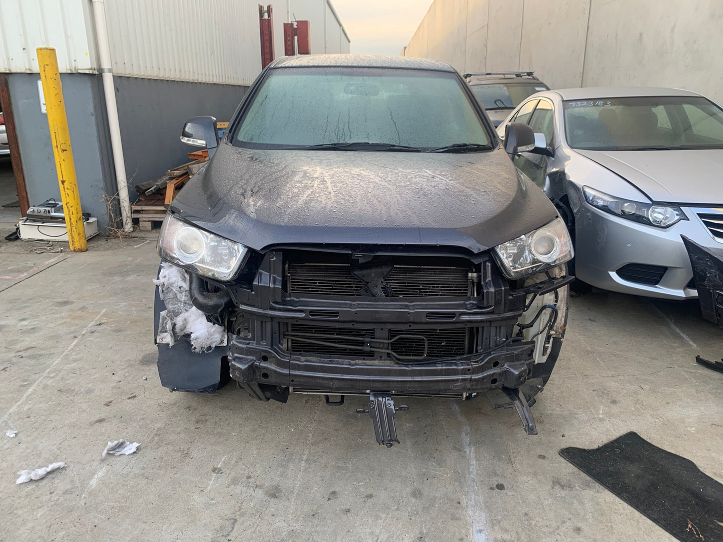 Wrecking/Dismantling Holden Captiva 7 S3 Petrol 2.4l Auto 2016