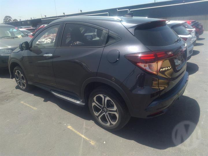HONDA HR-V RU 2016 black - Right Rear Door - AU-219-HO-7LP-D-D