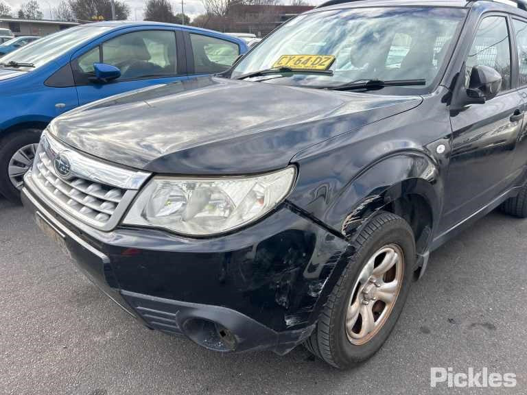 SUBARU FORESTER SH 2011 black - Left Front Door - AU-219-SU-18LP-D-A