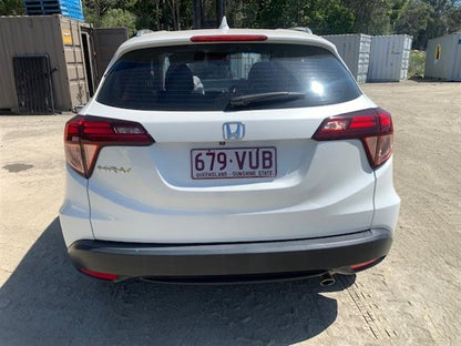 HONDA HR-V RU 2017 white - Right Rear Door - AU-219-HO-8LP-D-D
