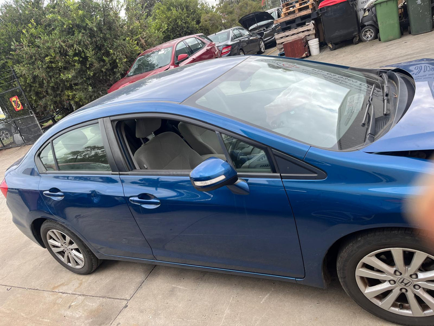 Wrecking/Dismantling HONDA CIVIC IX Sedan (FB) 1.8 (FB2) 2012 blue - AU-219-HO-12