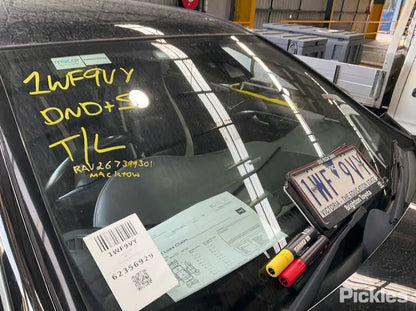 INFINITI Q30 2.0 T 2018 black - Oil Pan/Sump - AU-219-IN-1-A-I