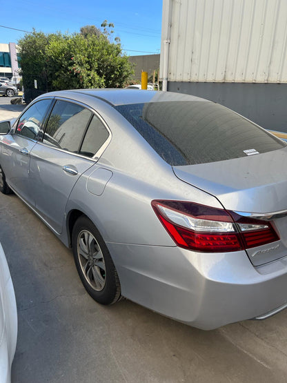 HONDA ACCORD IX Sedan (CU, CR) 2.4 (CR2) 2013 silver - Seat Belt - Rear Centre - AU-219-HO-1-I-I