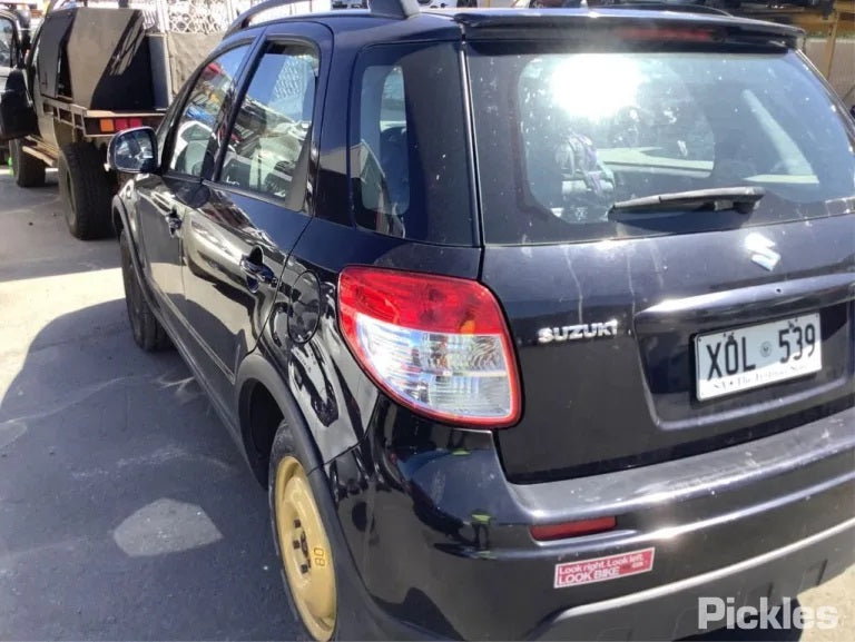 SUZUKI SX4 RW420 2007 black - Left Front Door - AU-219-SZ-5LP-D-A