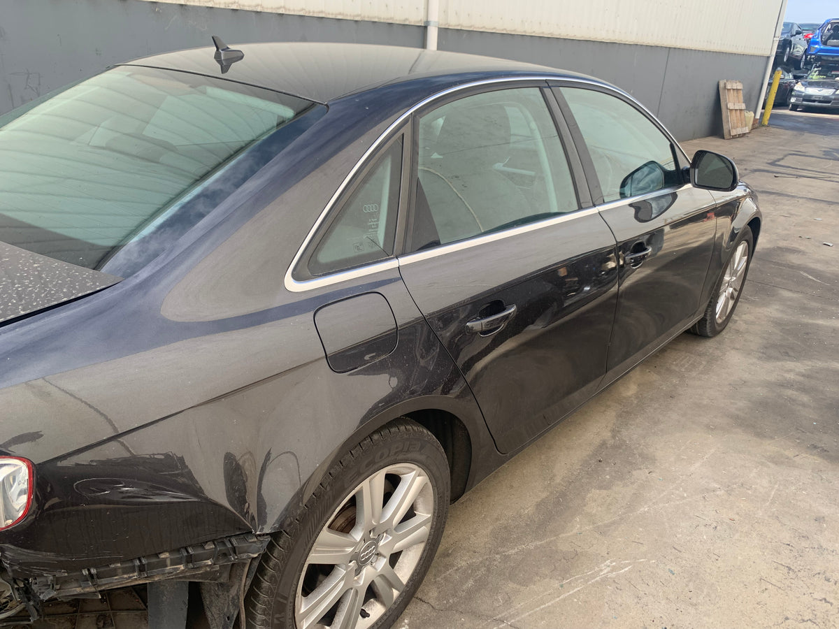 AUDI A4 B8 2008 grey - Right Rear Door - AU-219-AU-5LP-D-D