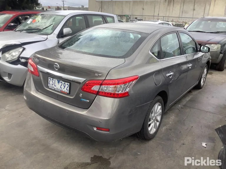 Nissan Pulsar B17 Sedan Black Stl 2013 1.8l Petrol Auto - RH Guard/fender B1705789-RHG