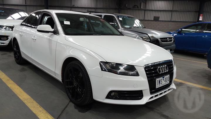 AUDI A4 B8 (8K2) 1.8 TFSI 2010 white - Left Headlight - AU-219-AU-8-L-A
