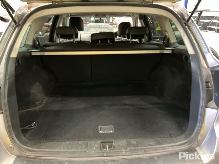Wrecking/Dismantling SUBARU OUTBACK Wagon (BR) 2.0 D AWD (BRD) 2010 grey - AU-219-SU-1