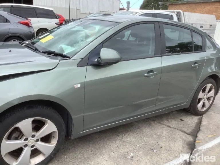 Wrecking/Dismantling Holden Cruze JH 2013 1.8L petrol auto