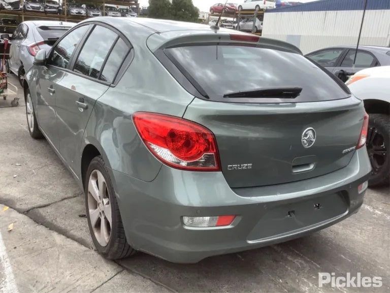 Wrecking/Dismantling Holden Cruze JH 2013 1.8L petrol auto