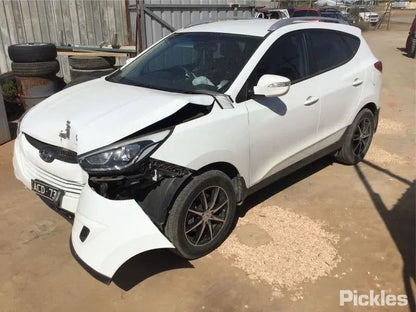 Wrecking/Dismantling Hyundai IX35 LM 2014 2L petrol FWD Auto