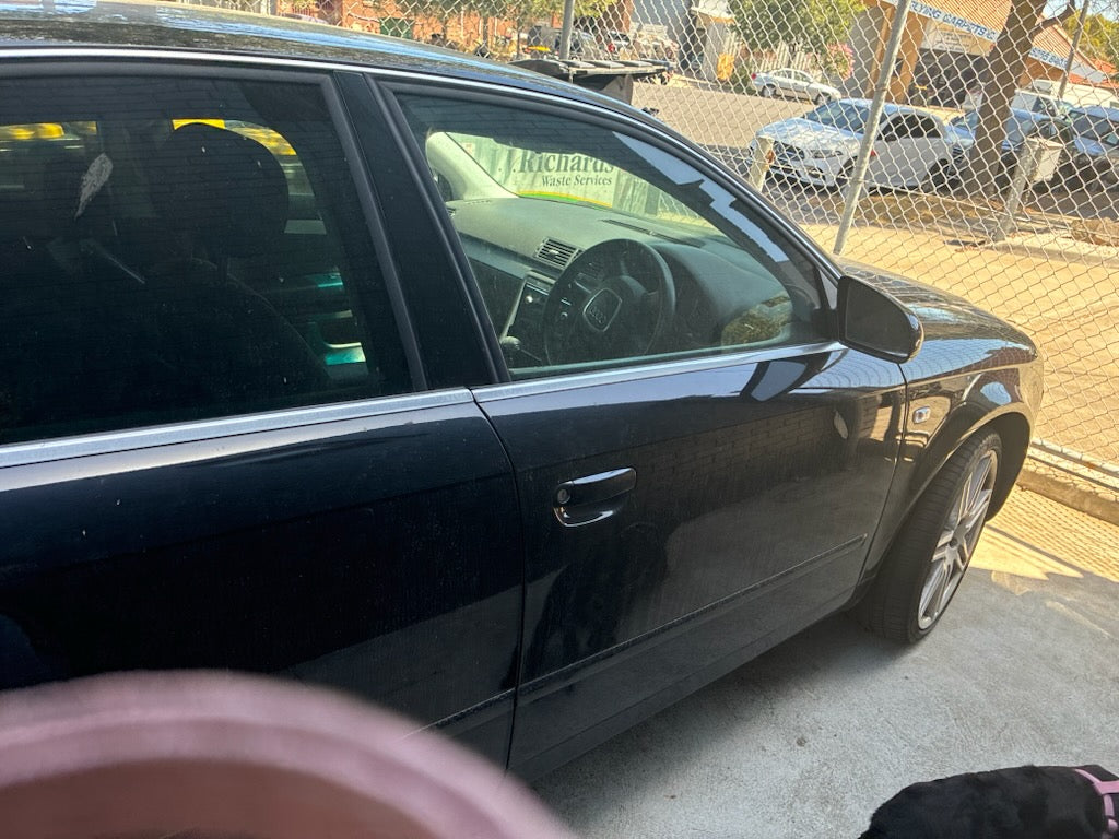 AUDI A4 B7 Sedan (8EC) 2.0 2006 black - Left Rear Trailing Arm - AU-219-AU-6-U-E