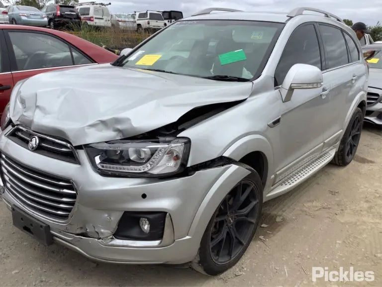 HOLDEN CAPTIVA CG 2016 silver - Left Front Door - AU-219-HL-72LP-D-A