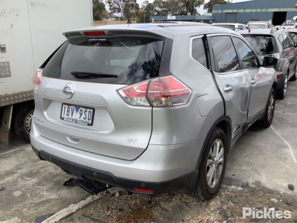 NISSAN X-TRAIL T32` 2015 silver - Right Rear Door - AU-219-NI-24LP-D-D