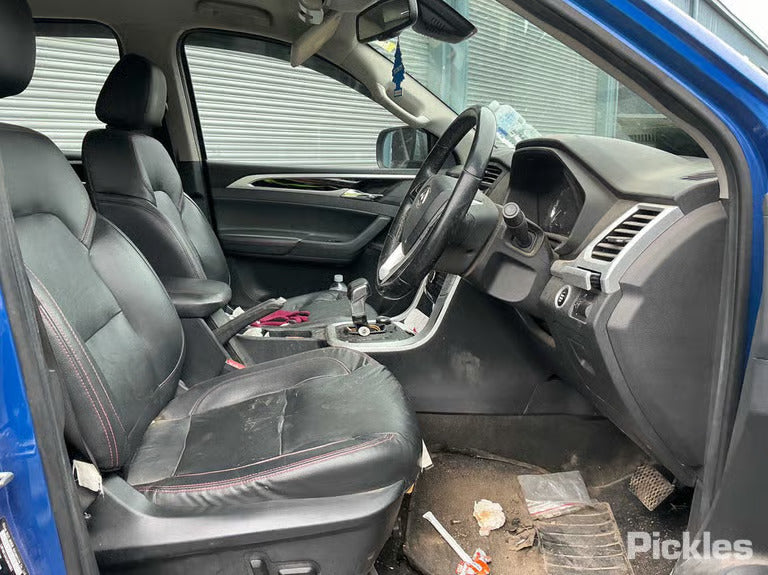LDV T60 Ute (SK8C) 2.8 4WD 2018 blue - Right Taillight - AU-219-LD-1-L-F