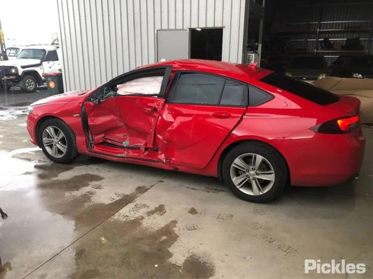 Holden Commodore LT ZB 2L Petrol Turbo FWD Auto - RHR Door Shell GM062940-RHR-DO