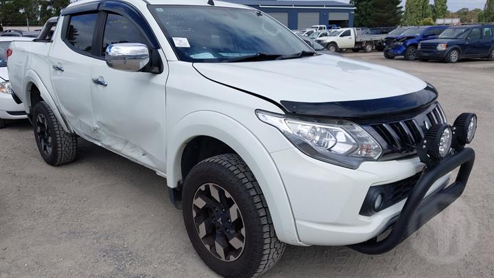 Wrecking/Dismantling Triton MQ Exceed MQ Dual Cab 2017 Diesel 2.4L 4WD Auto