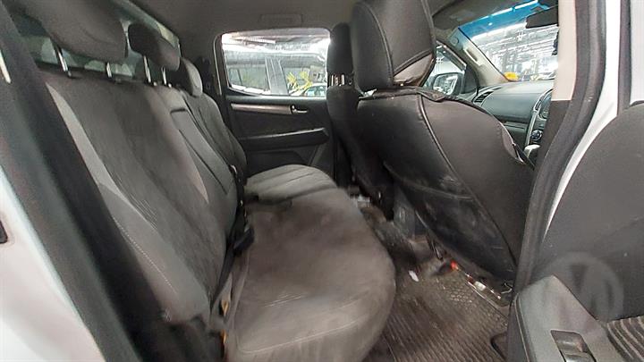 Holden Colorado RG 2015 dual cab Ute 2.8L Diesel 4WD Auto white - EGR Cooler - ACW238-7L051996-EGRC