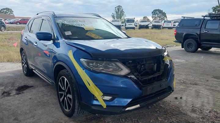 Wrecking/Dismantling Nissan Xtrail TI T32 Blue 2019 2.5L petrol AWD CVT Auto - ACW247