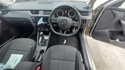 Wrecking/Dismantling Skoda Octavia NE 2018 gold Wagon 1.4L petrol turbo FWD DCT Auto  - ACW264