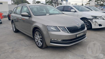 Wrecking/Dismantling Skoda Octavia NE 2018 gold Wagon 1.4L petrol turbo FWD DCT Auto  - ACW264