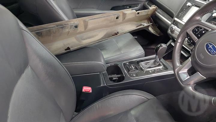 Wrecking/Dismantling Subaru Outback BS 2016 Silver 3.6L Petrol AWD Auto