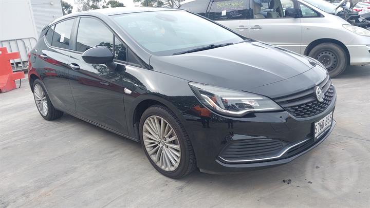 HOLDEN ASTRA R BK 2017 hatch Black 1.4L petrol manual - LH Headlight - ACW252-BK136261-HA-LH