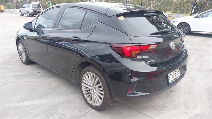 HOLDEN ASTRA R BK 2017 hatch Black 1.4L petrol manual - LH Headlight - ACW252-BK136261-HA-LH