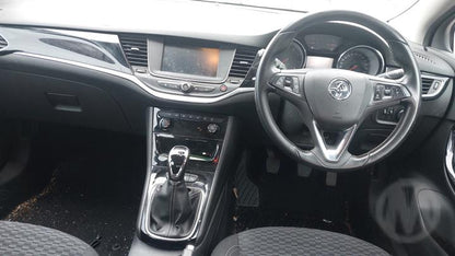 Wrecking/Dismantling HOLDEN ASTRA R BK 2017 hatch Black 1.4L petrol manual - ACW252