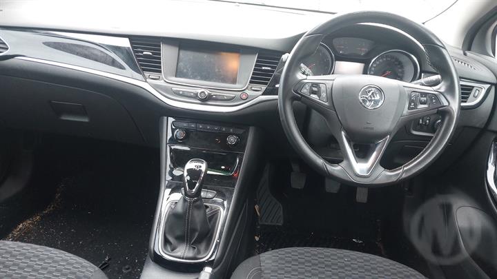 HOLDEN ASTRA R BK 2017 hatch Black 1.4L petrol manual - LH Headlight - ACW252-BK136261-HA-LH