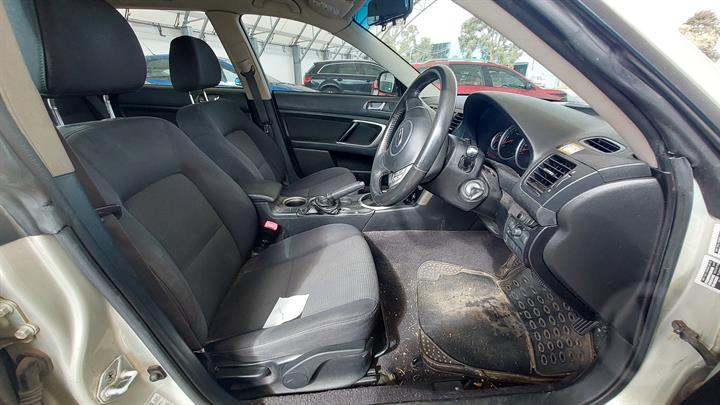 Subaru Outback 2006 Gold 2.5L petrol AWD auto - Heater/cooling control unit - Claim Control - ACW265-BP047716-H/C-CU