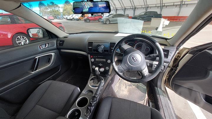 Subaru Outback 2006 Gold 2.5L petrol AWD auto - Heater/cooling control unit - Claim Control - ACW265-BP047716-H/C-CU