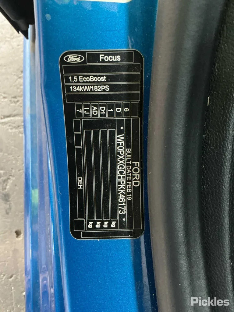 FORD AUSTRALIA FOCUS Wagon (SA) 1.5 EcoBoost 2019 blue - Glove Box - AU-219-FO-1-I-R