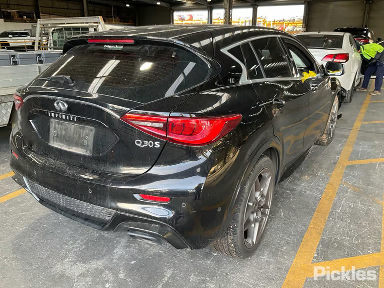 INFINITI Q30 2.0 T 2018 black - Heater/Ac Controls - AU-219-IN-1-H-J