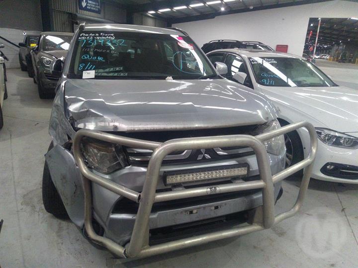 MITSUBISHI OUTLANDER ZJ 2013 silver - Left Rear Door - AU-219-MI-4LP-D-C