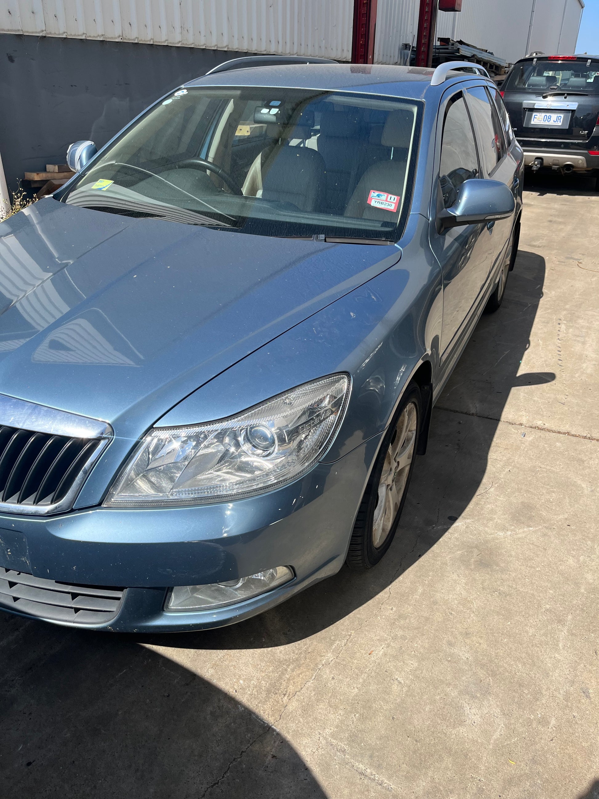 SKODA OCTAVIA 1Z 2011 blue - Left Front Door - AU-219-SK-1LP-D-A