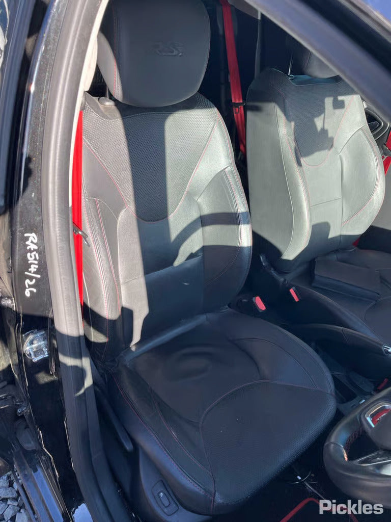 RENAULT CLIO IV (BH_) 1.6 RS (BHJ4, BHJ6, BHMM) 2015 black - Brake Booster - AU-219-RE-5-W-N